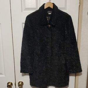 Woori Co Women's Black Teddy Coat with Textured Faux Fur